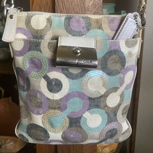 Coach Kristin OP Art Swingpack Sequin Detail Lavendar Interior